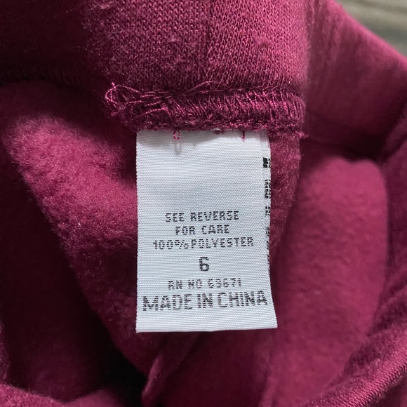 Burgundy sweatpants for girls size 6 - Picture 2 of 5